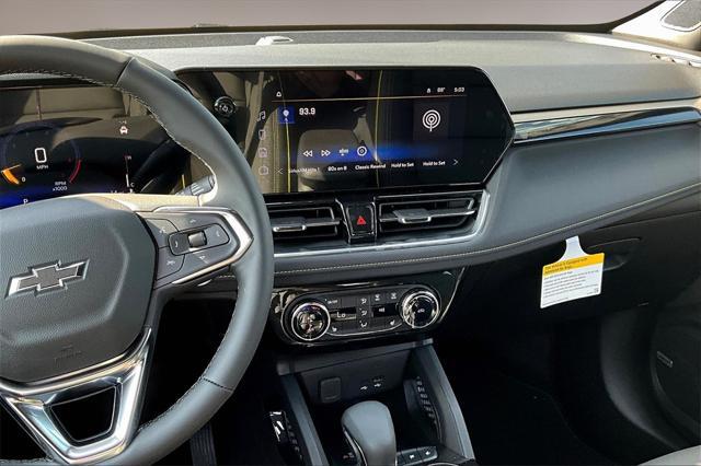 new 2025 Chevrolet TrailBlazer car, priced at $32,129