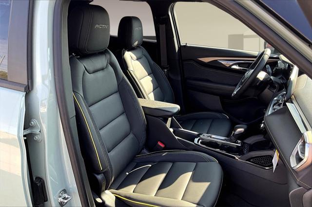 new 2025 Chevrolet TrailBlazer car, priced at $32,129