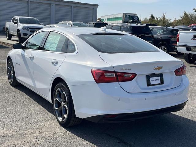 new 2024 Chevrolet Malibu car, priced at $30,445