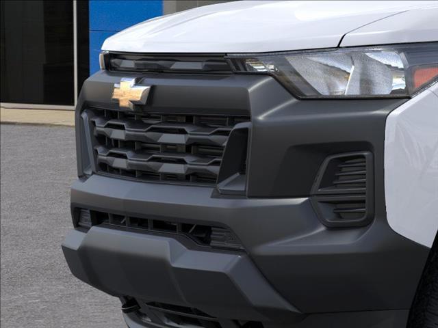 new 2025 Chevrolet Colorado car, priced at $38,615