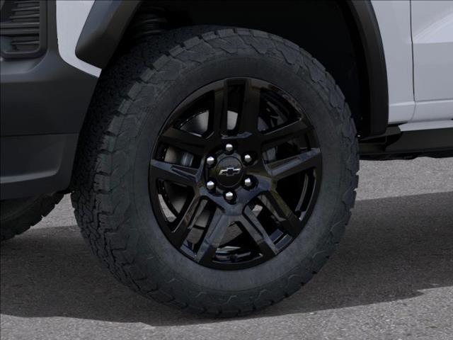 new 2025 Chevrolet Colorado car, priced at $42,720