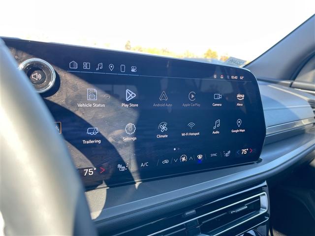 used 2025 Chevrolet Traverse car, priced at $39,699