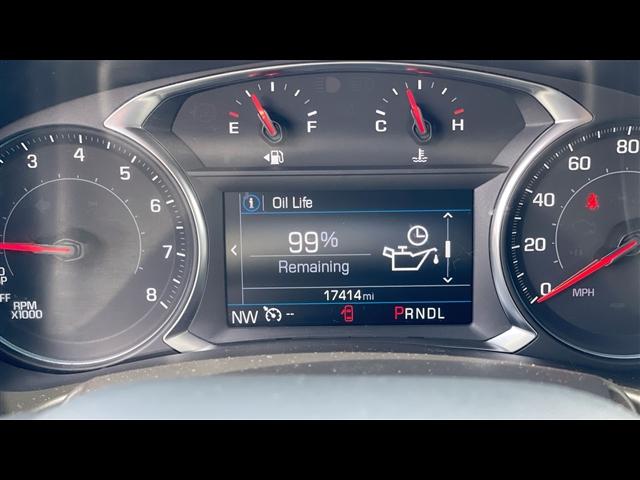 used 2024 Chevrolet Equinox car, priced at $21,999
