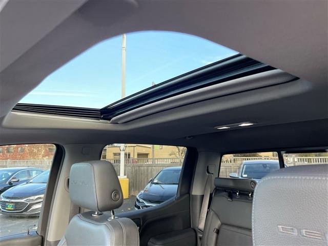 used 2021 GMC Sierra 1500 car, priced at $41,899