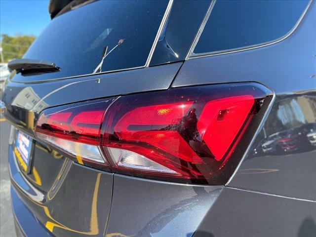 used 2023 Chevrolet Equinox car, priced at $20,999