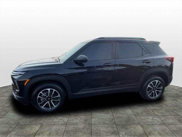used 2025 Chevrolet TrailBlazer car, priced at $22,999