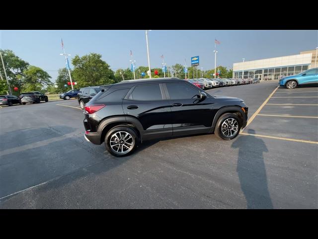 used 2025 Chevrolet TrailBlazer car, priced at $22,999