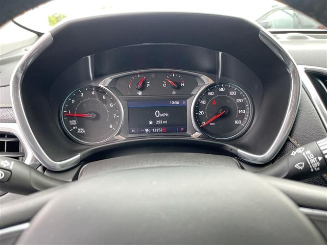 used 2022 Chevrolet Equinox car, priced at $26,999