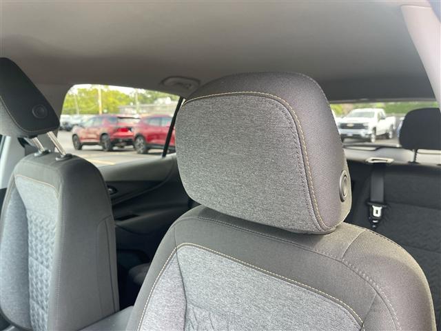 used 2022 Chevrolet Equinox car, priced at $23,299