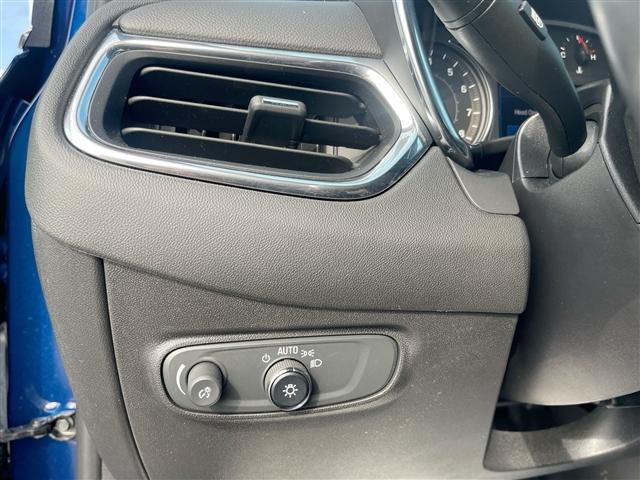 used 2022 Chevrolet Equinox car, priced at $23,299