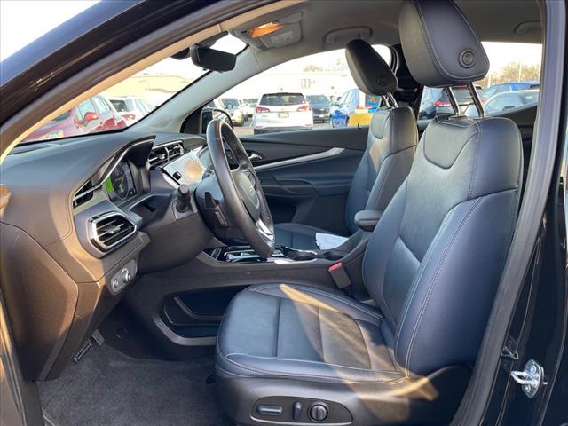 used 2023 Chevrolet Bolt EUV car, priced at $21,999