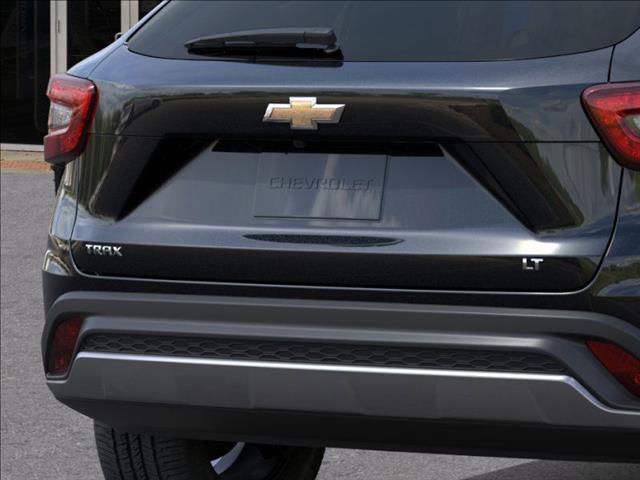 new 2025 Chevrolet Trax car, priced at $24,345