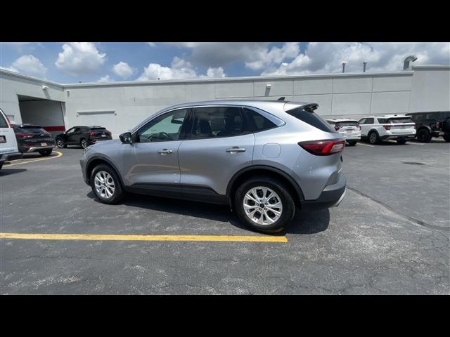 used 2023 Ford Escape car, priced at $21,367