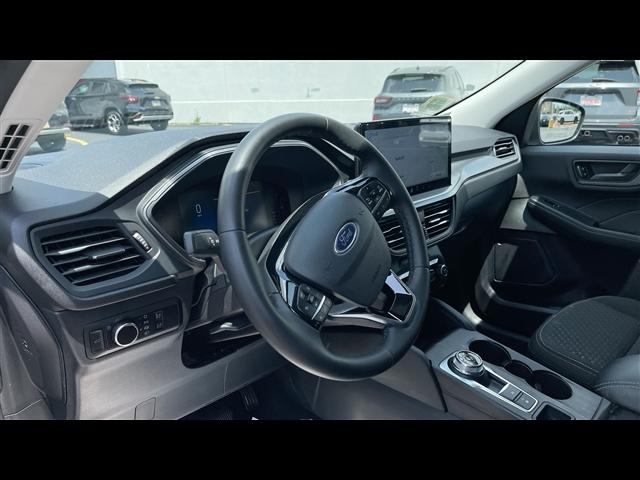 used 2023 Ford Escape car, priced at $21,367