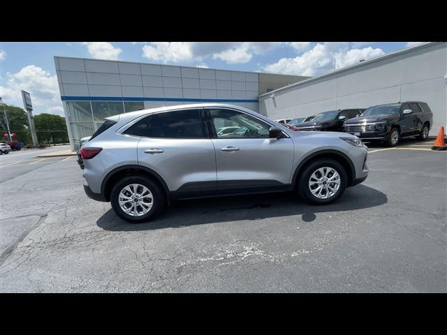 used 2023 Ford Escape car, priced at $21,367