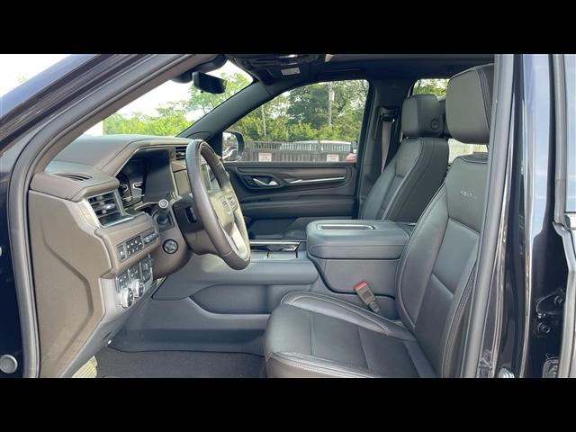 used 2024 GMC Yukon car, priced at $74,999