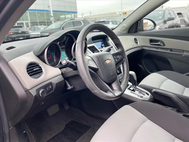 used 2015 Chevrolet Cruze car, priced at $9,999