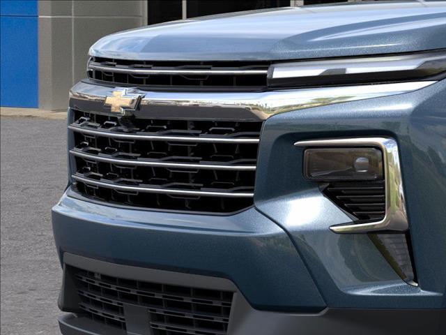 new 2025 Chevrolet Traverse car, priced at $42,195