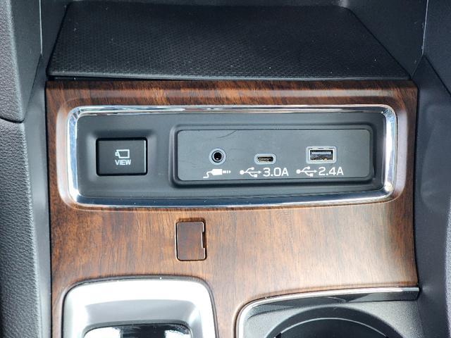 used 2025 Subaru Ascent car, priced at $43,923