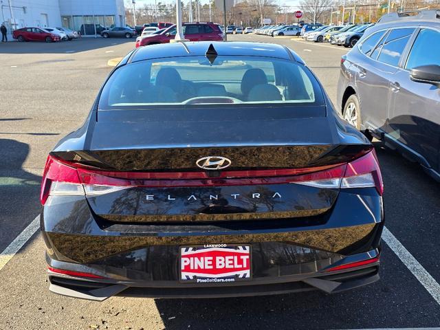 used 2022 Hyundai Elantra car, priced at $18,732