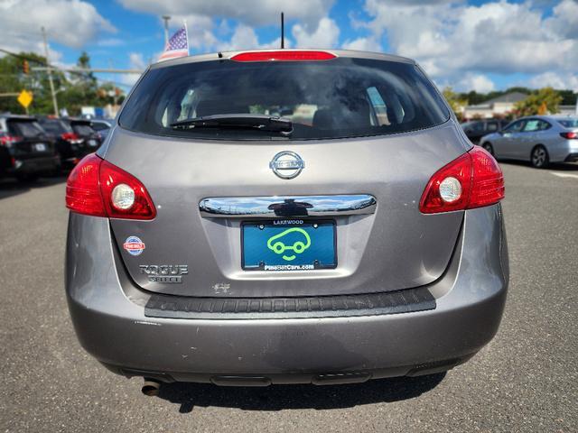 used 2015 Nissan Rogue Select car, priced at $8,000