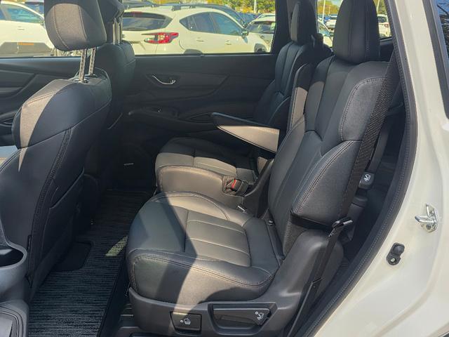 new 2025 Subaru Ascent car, priced at $47,026