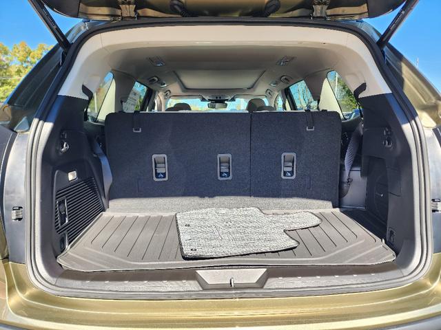 new 2025 Subaru Ascent car, priced at $46,006