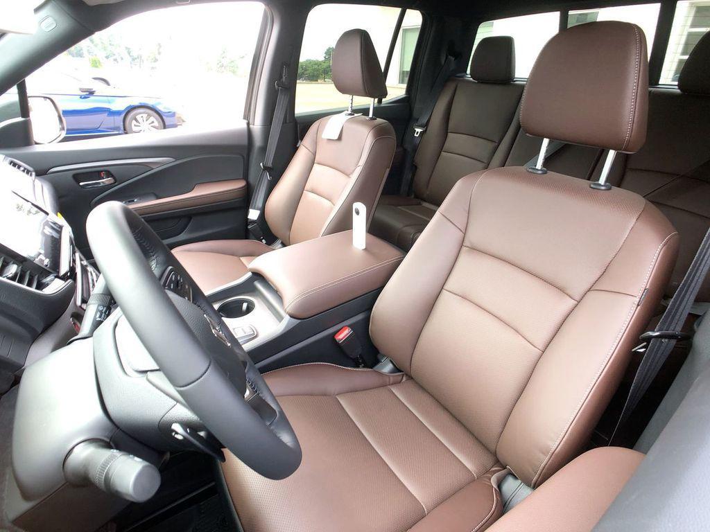 new 2025 Honda Ridgeline car, priced at $44,885