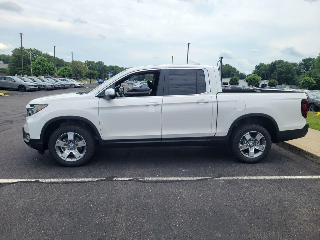 new 2025 Honda Ridgeline car, priced at $44,885