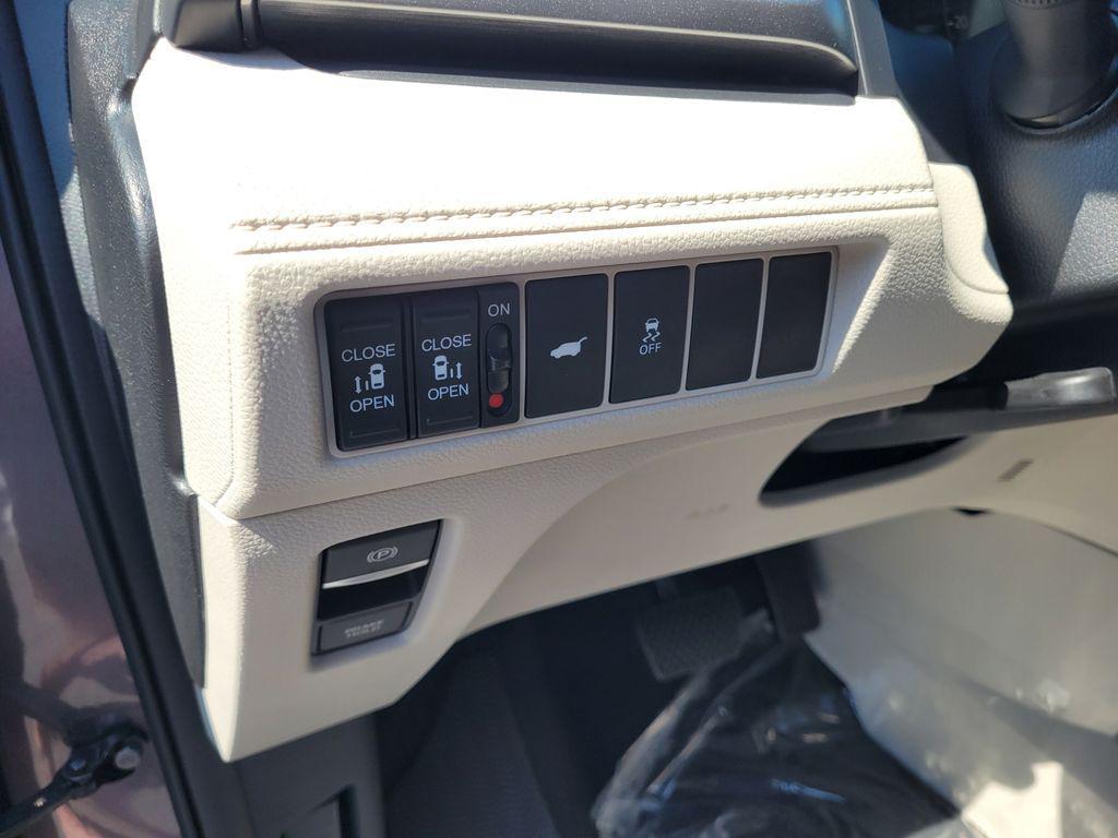 new 2026 Honda Odyssey car, priced at $45,685