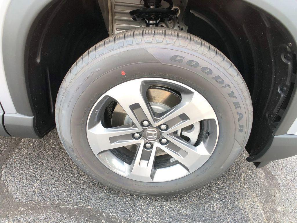 new 2025 Honda Pilot car, priced at $47,095