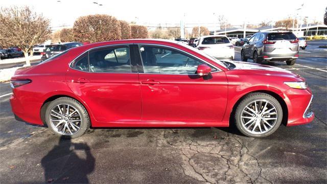 used 2022 Toyota Camry Hybrid car, priced at $28,995