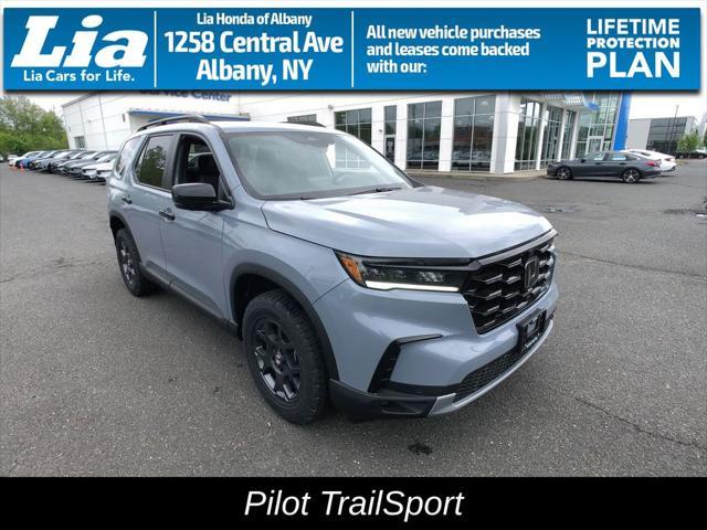 new 2025 Honda Pilot car, priced at $51,305