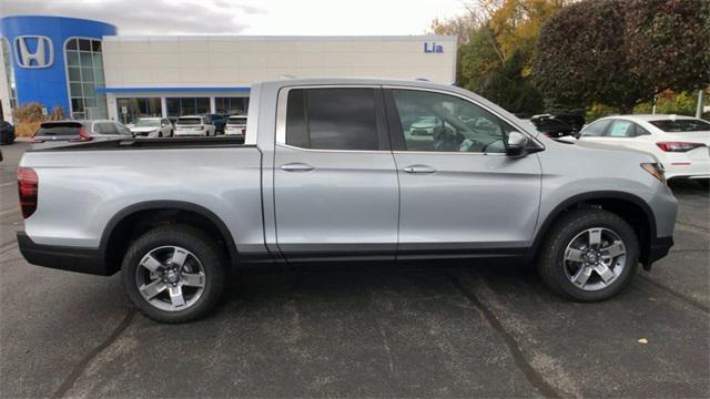 new 2025 Honda Ridgeline car, priced at $44,625