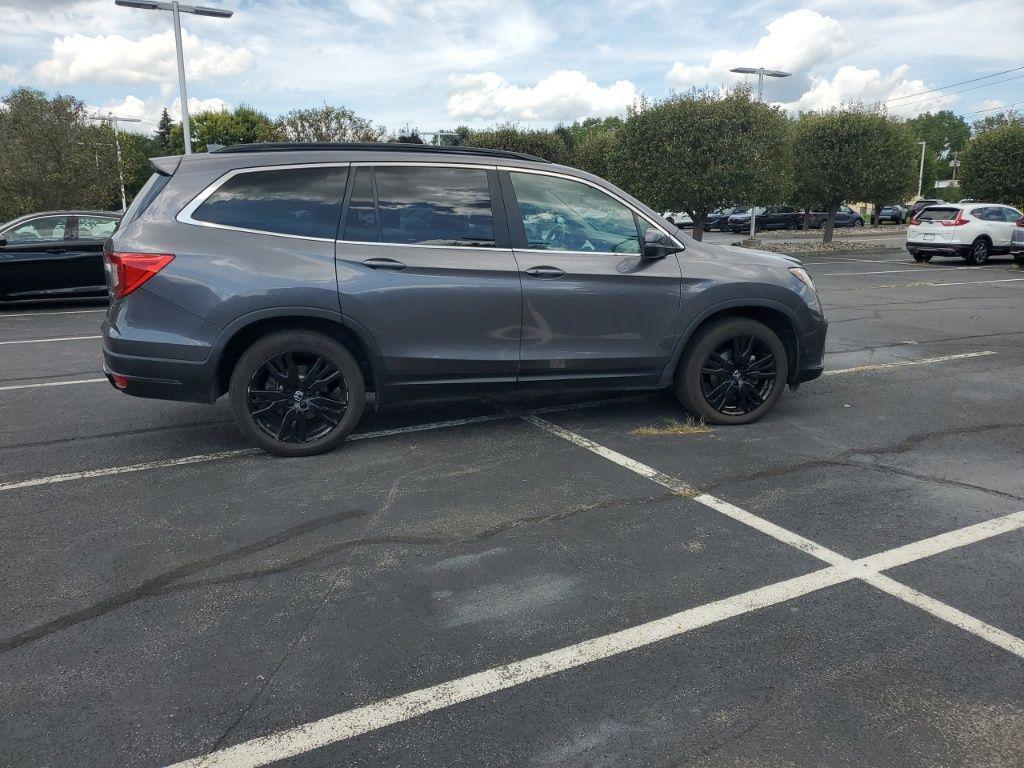 used 2022 Honda Pilot car, priced at $32,995