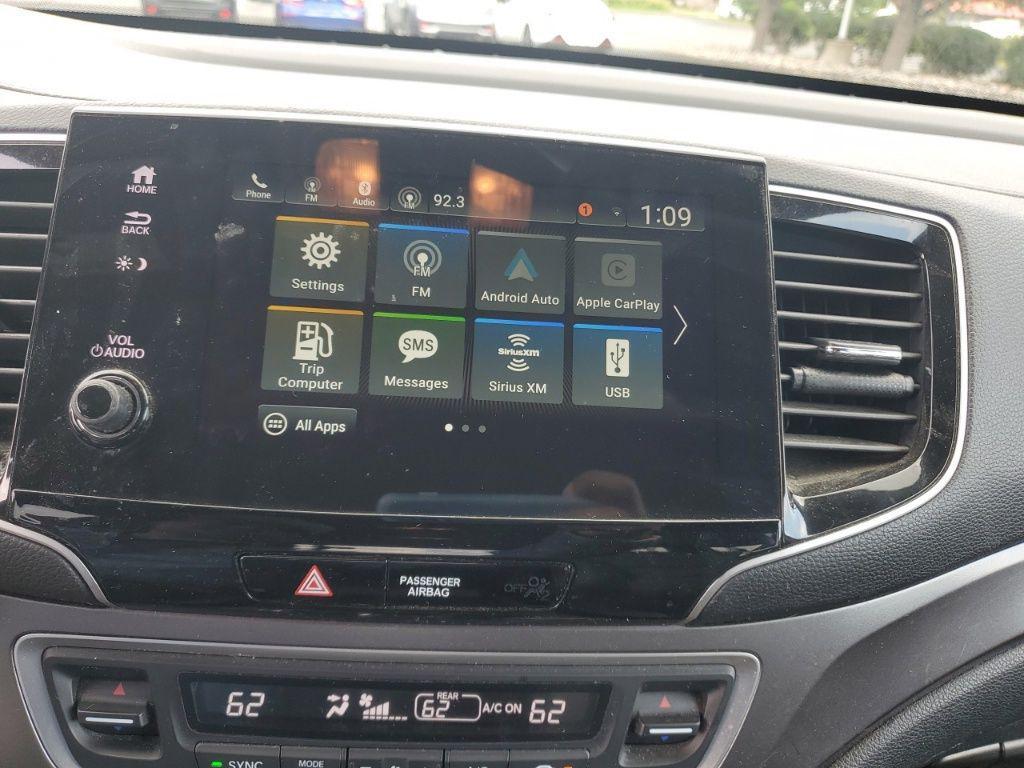 used 2022 Honda Pilot car, priced at $32,995