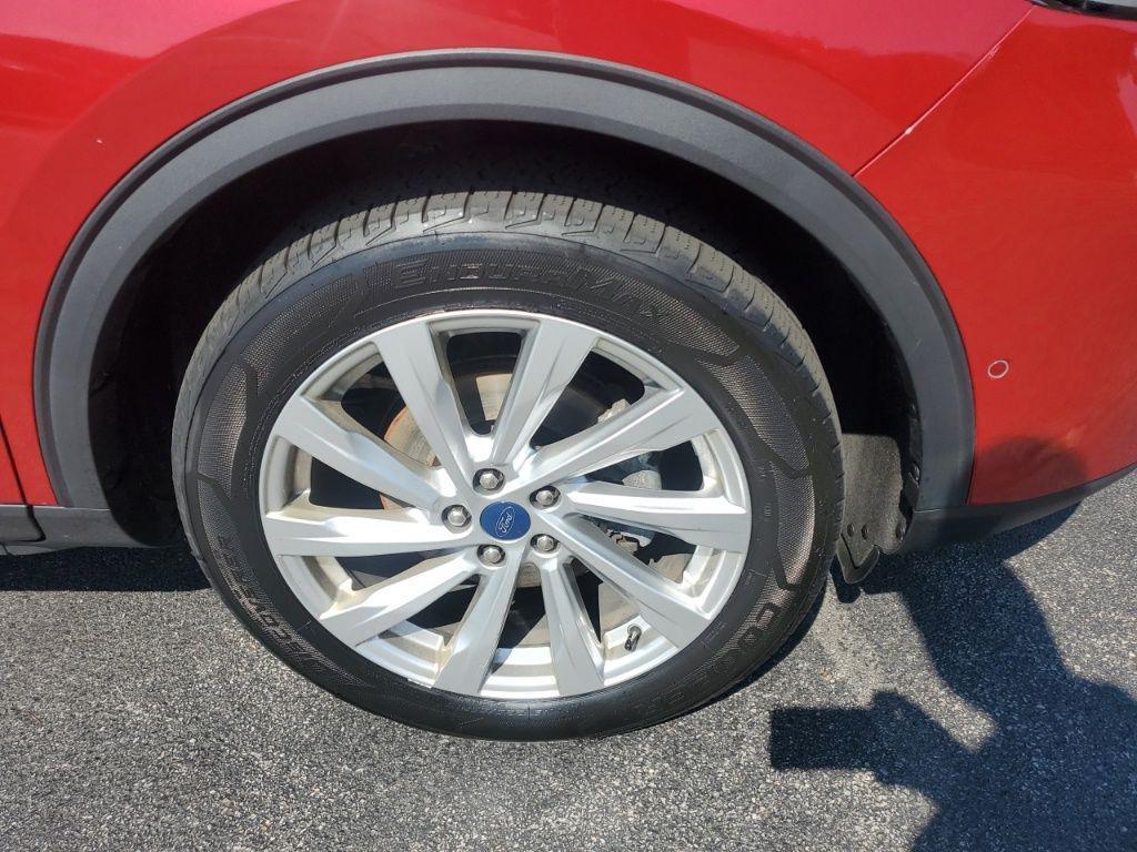 used 2022 Ford Escape car, priced at $23,995