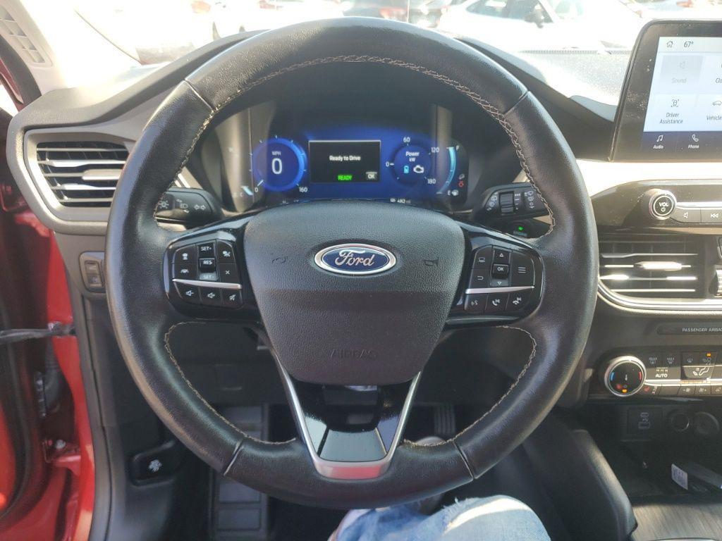 used 2022 Ford Escape car, priced at $23,995