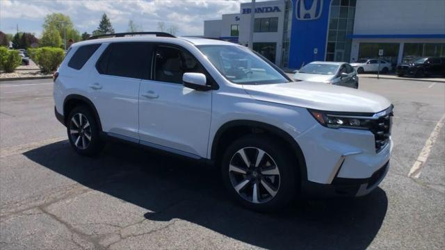 new 2025 Honda Pilot car, priced at $51,505