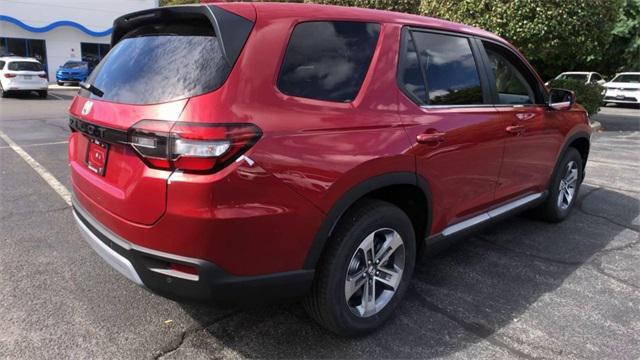 new 2025 Honda Pilot car, priced at $48,180