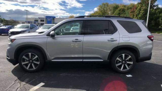 new 2025 Honda Pilot car, priced at $51,050