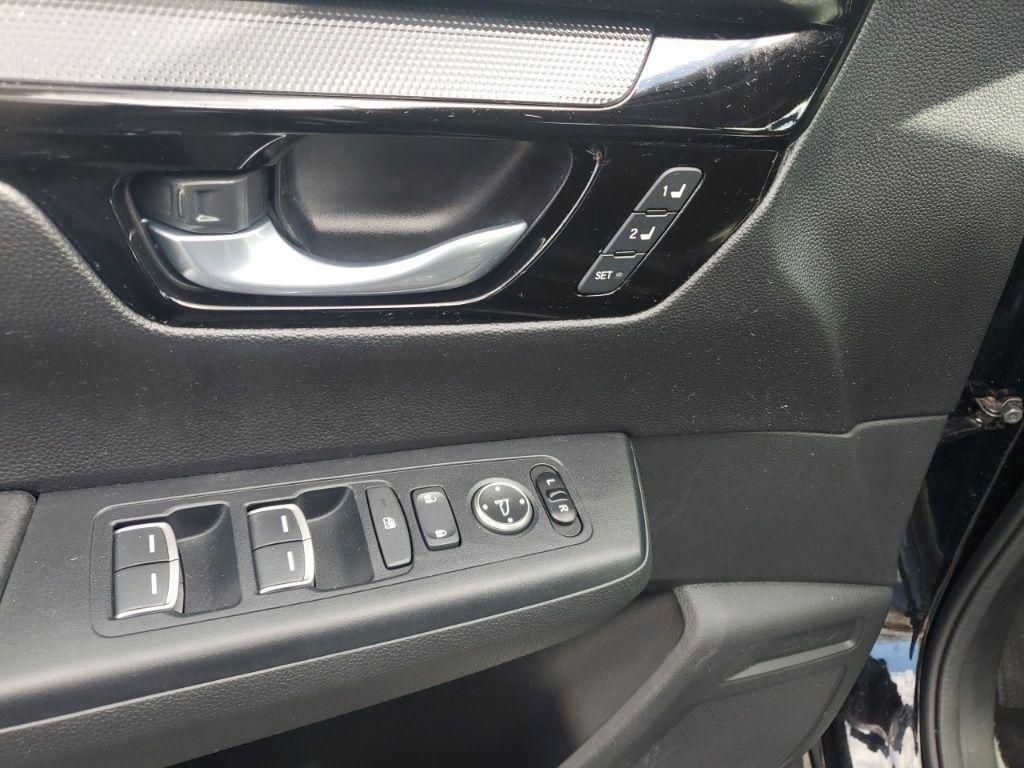 used 2023 Honda CR-V Hybrid car, priced at $33,995