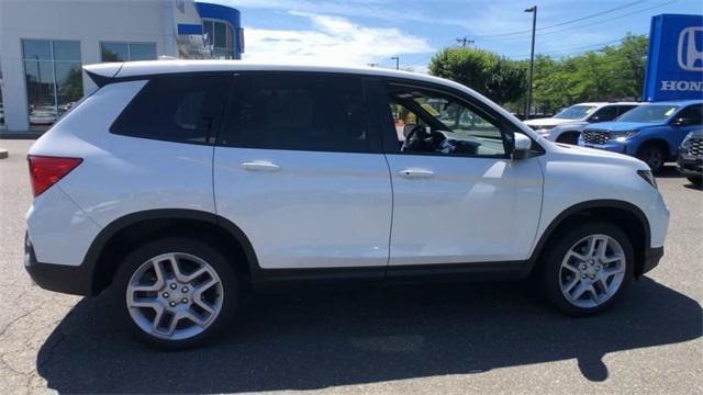 new 2025 Honda Passport car, priced at $44,250