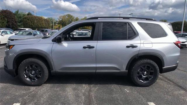 new 2025 Honda Pilot car, priced at $50,975