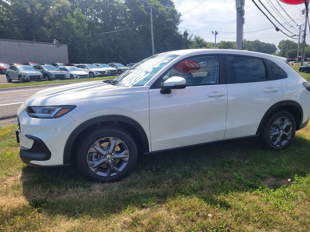 new 2026 Honda HR-V car, priced at $29,550