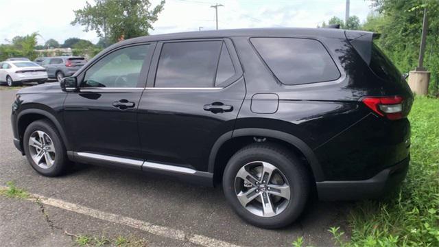 new 2025 Honda Pilot car, priced at $46,995