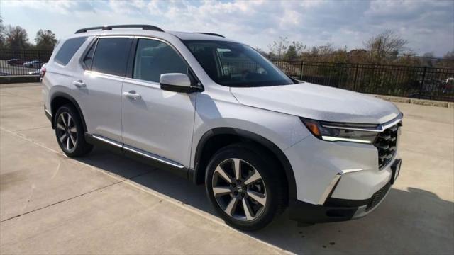new 2025 Honda Pilot car, priced at $51,505