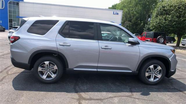 new 2025 Honda Pilot car, priced at $46,995