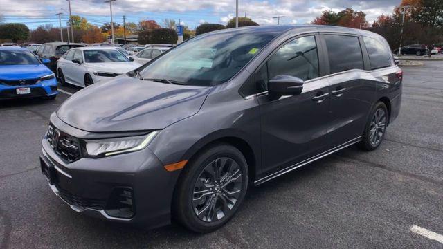 new 2025 Honda Odyssey car, priced at $48,005