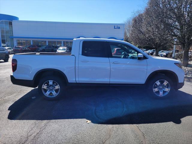 new 2025 Honda Ridgeline car, priced at $45,135